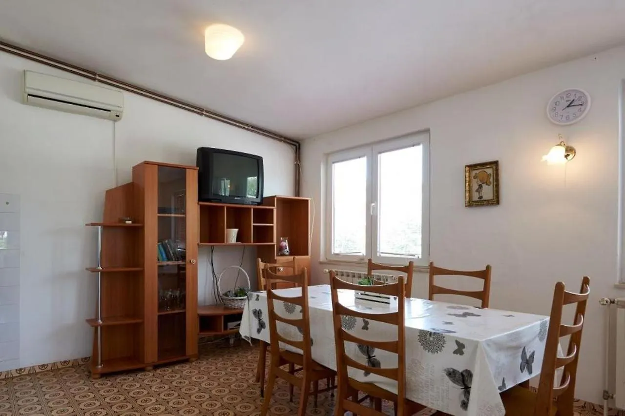 Apartment In Seget Vranjica With Sea View, Terrace, Air Conditioning, Wifi 5052-5